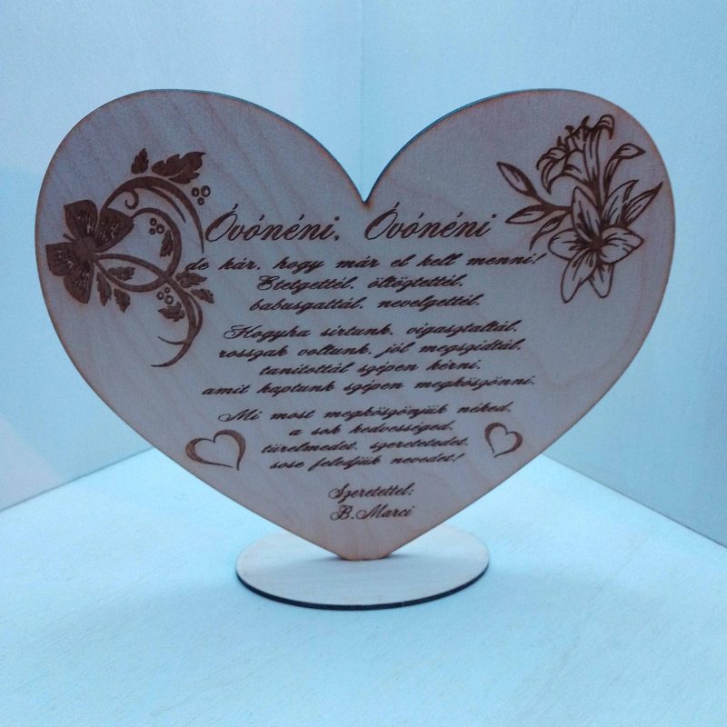 Szív tábla ovónéninek ballagásra